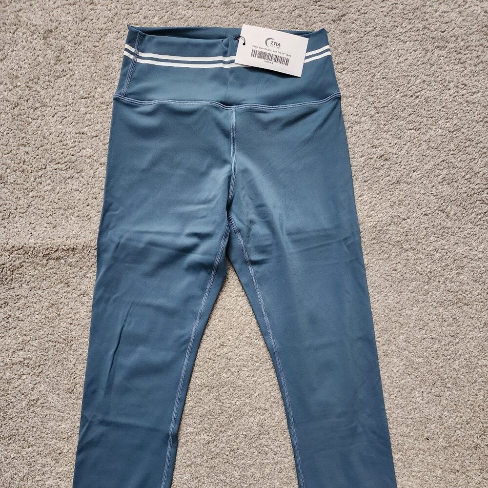 Zyia Slate Blue Strip 7/8 24" leggings